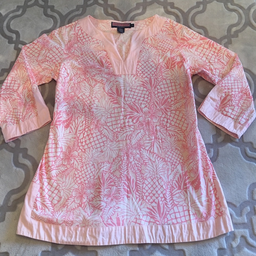 Vineyard Vines Top